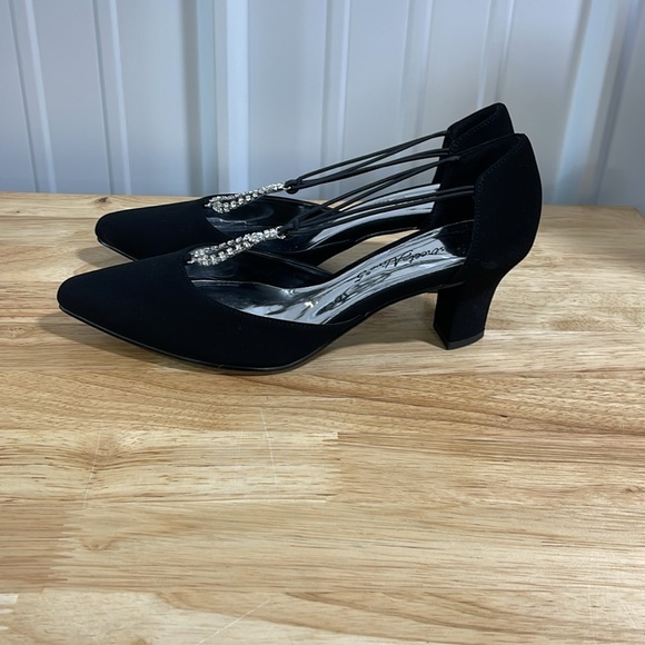 Easy Street Womens Shoes Size 8.5 Heels - Picture 3 of 6